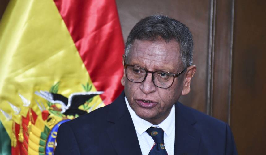 Ministro de Gobierno: Juan Ramón Quintana y otras “exautoridades”, en la mira por el Fondo Indígena