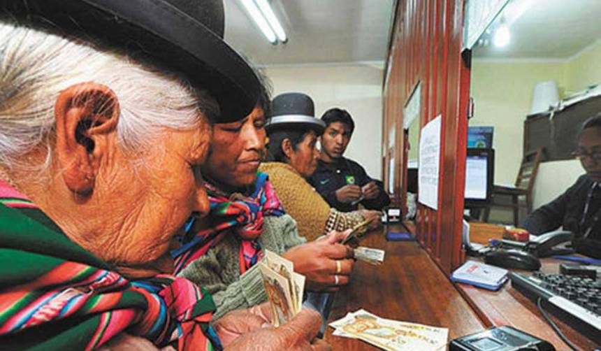 Bono PEPE se pagará por 12 meses solo para adultos mayores sin jubilación