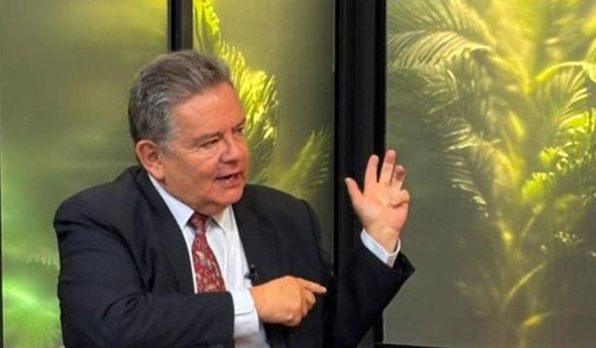 Siles quiere ser alcalde de La Paz para implementar trámites en 24 horas y un hospital de tercer nivel