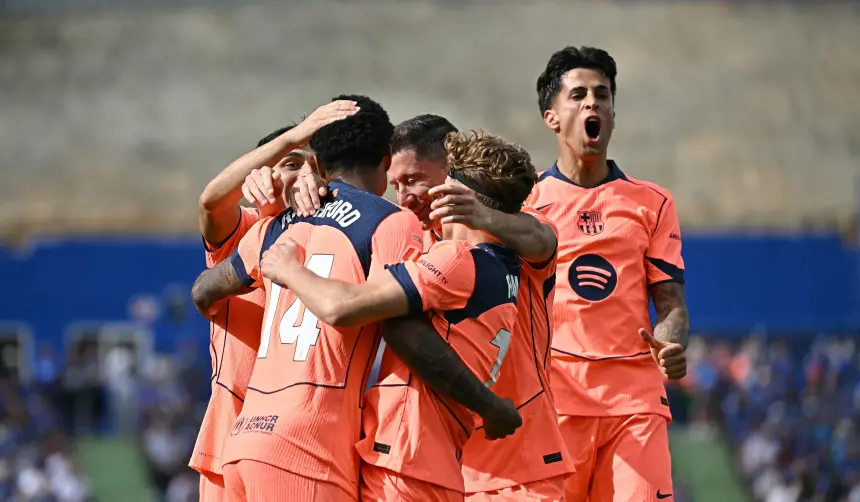 El Barcelona acaricia el título de Liga tras ganar en Getafe
