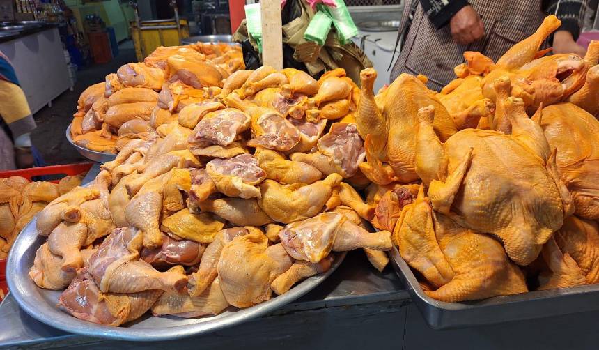 Avicultores: “Se ha tenido un incremento que todavía no refleja el costo real del pollo”