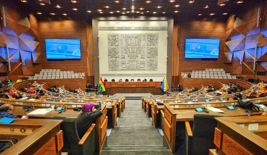 Sesión de Diputados: Agendan dos créditos millonarios para ser tratados este miércoles en el pleno