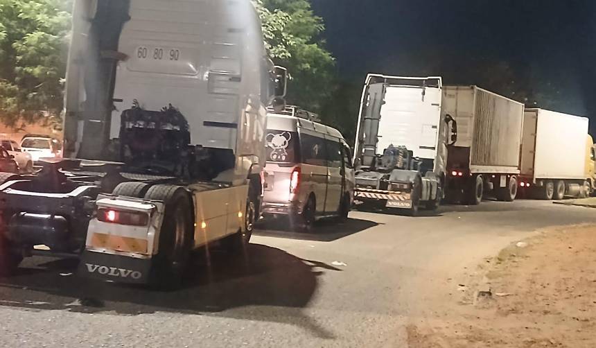 Santa Cruz reporta filas en los surtidores por diésel, a un mes del inicio de bloqueos 