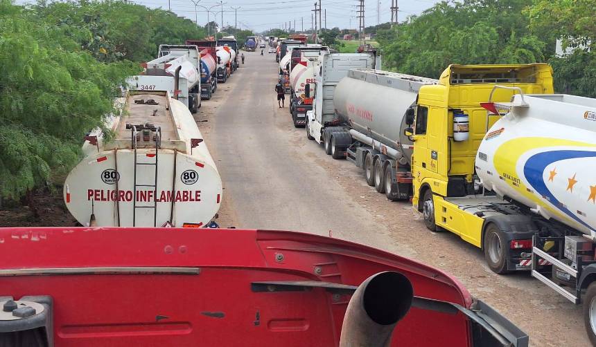 ANH: “Se espera llegar al 100% de abastecimiento de combustible hoy (martes), aunque hay un desfase de cuatro días”