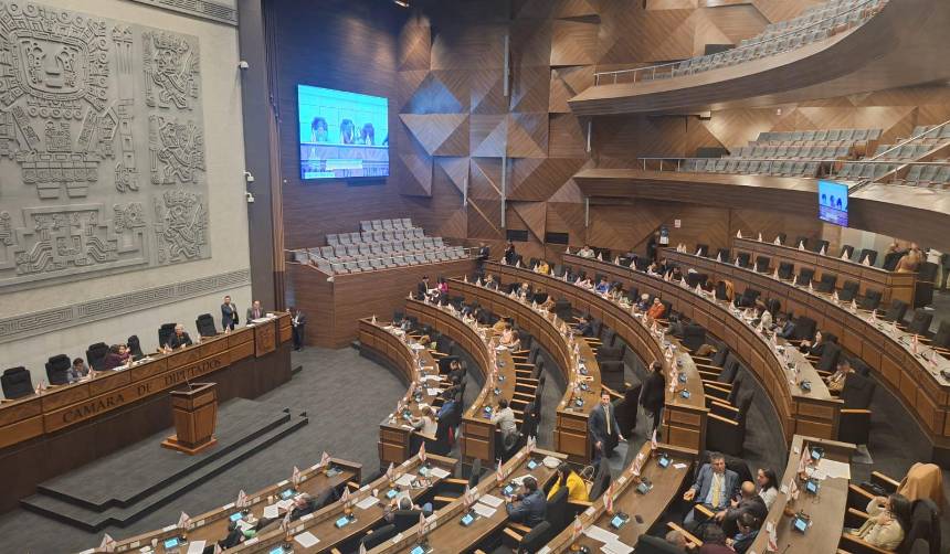 Diputados: Convocan a jefes de bancada para analizar proyecto de abrogación de la Ley 1720 de conversión de tierras
