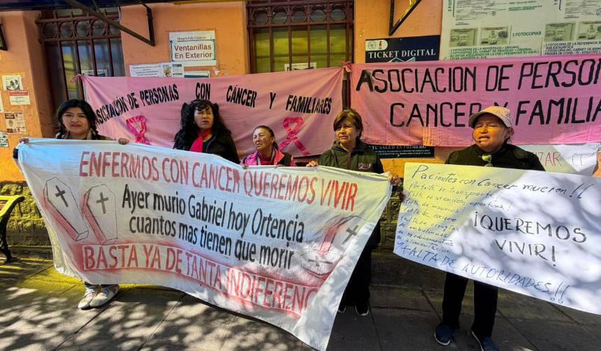 “Los niños no tienen la culpa”: Madres de menores de edad con cáncer exigen que se levanten los bloqueos