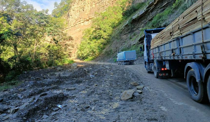 ABC habilita la ruta a los Valles cruceños tras los trabajos de mantenimiento debido a los derrumbes