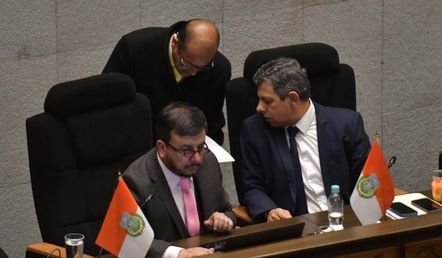 Medinaceli: Contrato con Trafigura viene de la anterior gestión y se mantuvo para evitar conflictos legales