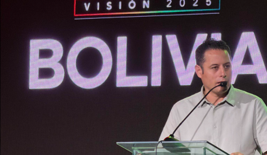 Lara viajó a España para participar del XII Foro Parlamentario Iberoamericano