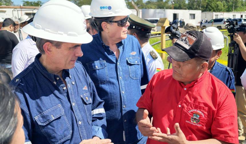 Reclaman a Rodrigo Paz en Santa Rosa del Sara por el combustible y el decreto del diésel
