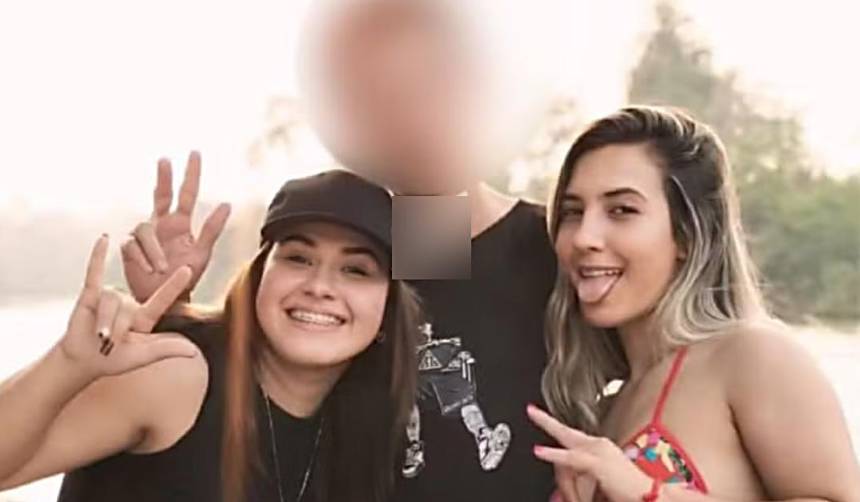 Secuestran y asesinan a dos hermanas que se tomaron una foto haciendo señas con las manos