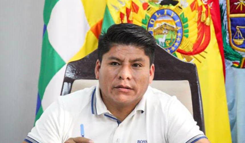 Loza dice que la Gobernación de Cochabamba tiene “muy poco” presupuesto para emergencias