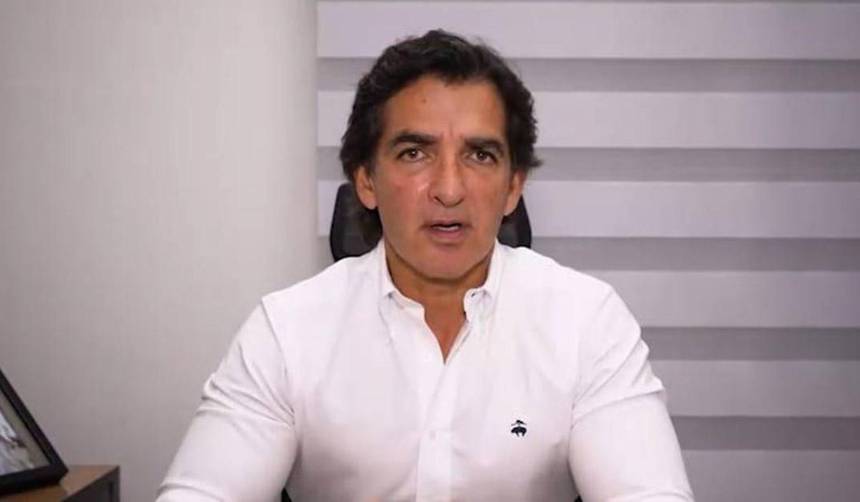 Saavedra confirma alza del pasaje a Bs 3,50 y dice que “en adelante si los micreros paran, se anula”