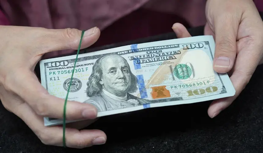 Medidas del BCB no impactan en la cotización del dólar y hay nuevo incremento para el miércoles