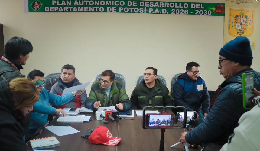 Gobernación de Potosí emite decreto de emergencia y activa compras directas para atender a municipios afectados por nevadas