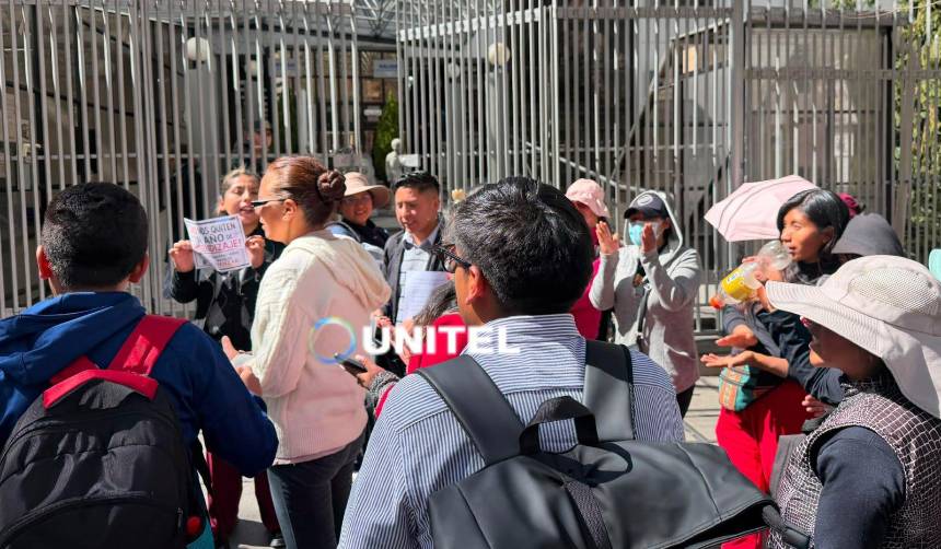 Acuerdan cambiar la fecha límite para que estudiantes cumplan la edad mínima para inscribirse en el nivel inicial