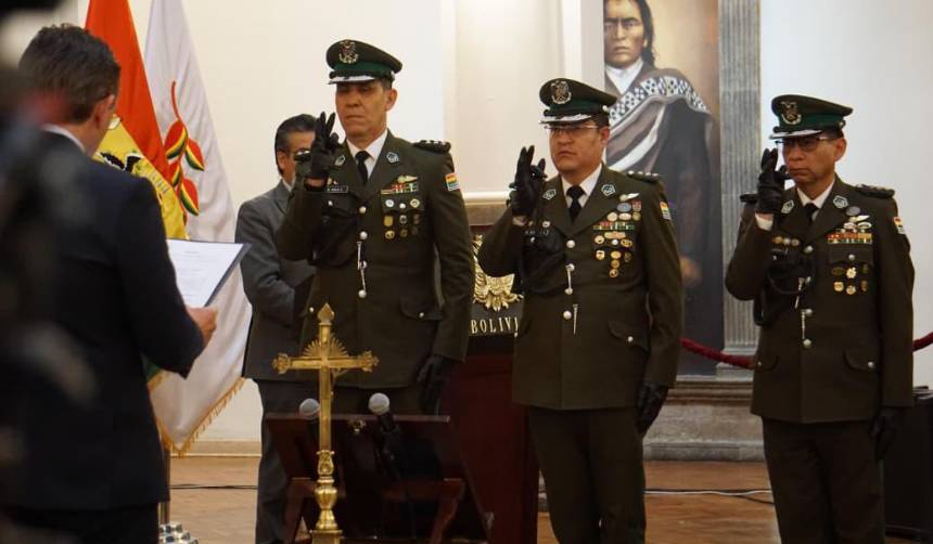 Este es el nuevo Alto Mando Policial posesionado por Paz tras la salida de Sokol