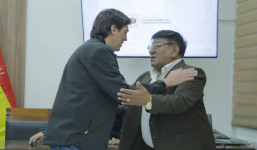 Gobierno acuerda con choferes un incremento de hasta el 35% en las tarifas del transporte interdepartamental