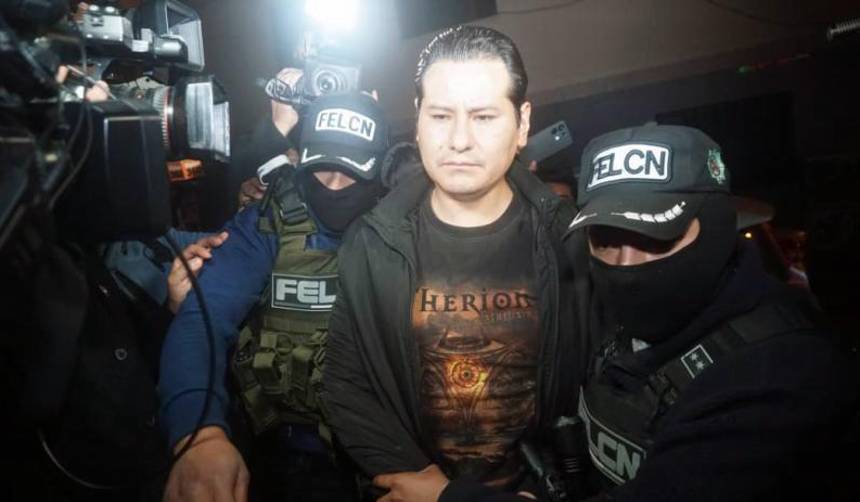 Hallan $us 30.000, Bs 62.800 y un arma de fuego en la casa del exfiscal Luis Carlos Torrez, reporta la Fiscalía 