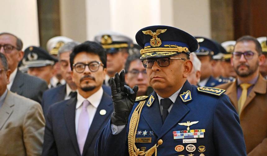 Posesionan al Secretario General Permanente del Consejo Supremo de Defensa