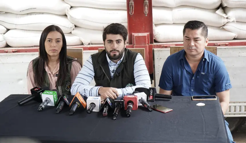 Senasag alerta sobre riesgos sanitarios por consumo de arroz de contrabando