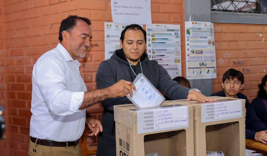 ‘Vikingo’ reconoce victoria de Loza en la Gobernación de Cochabamba y agradece los votos que recibió