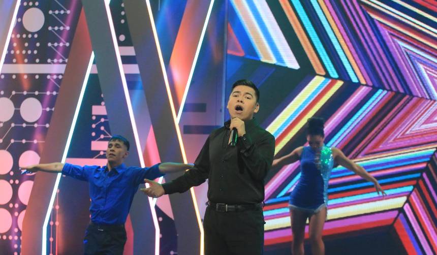 Enfermo pero cantará con el corazón: Américo decidido a darlo todo en el escenario