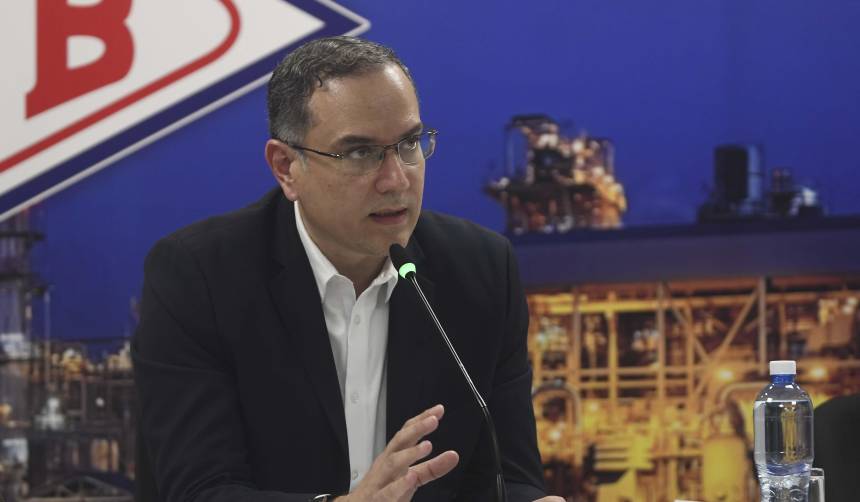 Diputados conminan a YPFB y ANH a responder en 48 horas por la calidad del combustible y contratos