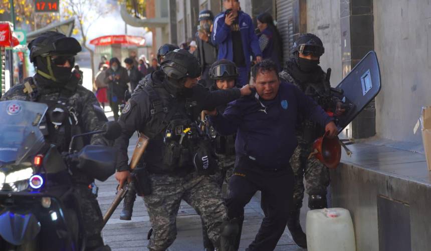 ¿Qué pasó con los mineros arrestados en el enfrentamiento con la Policía?