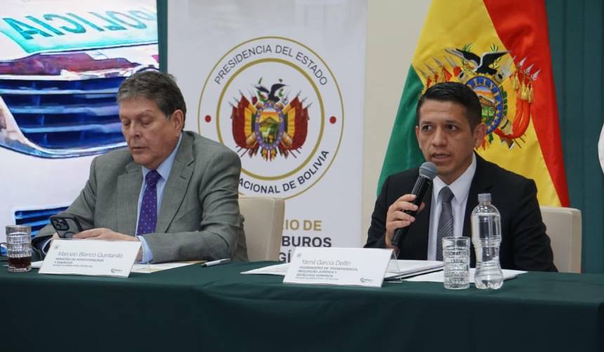 Intervención a YPFB: Aprehenden a 31 personas y decomisan 24 vehículos que desviaban combustible 