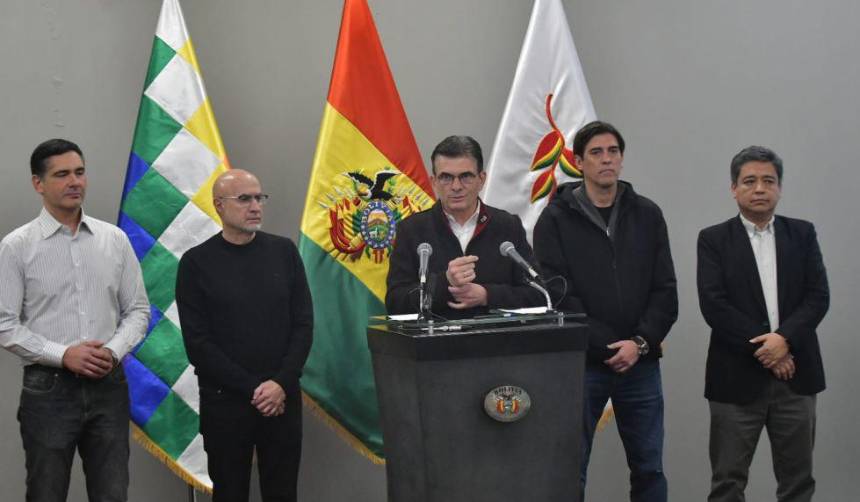 Ministros, a la espera de convocatoria de Paz para tratar la ley de Estado de excepción