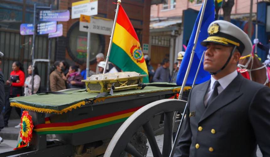 Mensaje presidencial por el Día del Mar se realizará en Puerto Quijarro, anuncia el ministro Lupo 