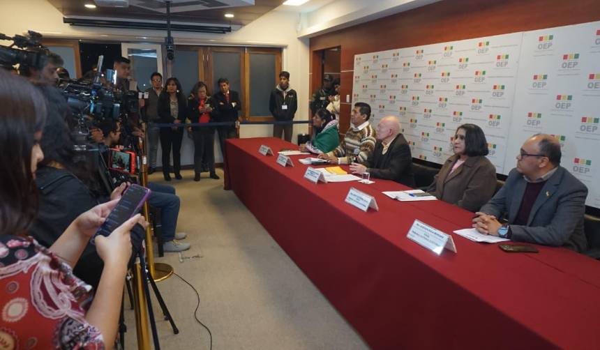 Ávila: El Legislativo debe elegir de forma “inmediata” a los nuevos vocales del TSE, el plazo fatal es el 18 de diciembre