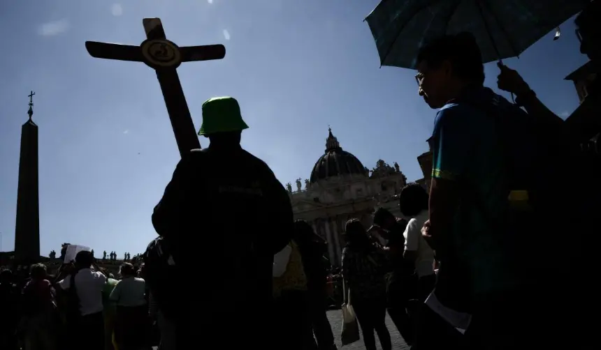 ¿Qué hace un papa y por qué su nombramiento es vital para la Iglesia católica? 