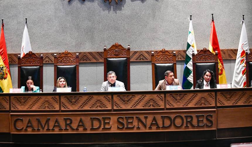 “Pedimos que se retire la gasolina contaminada”: Senado aprueba minuta para exigir una solución al Gobierno