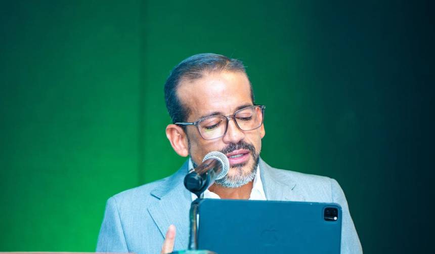 ¿Camacho será embajador boliviano en Paraguay? Esto responde el vocero presidencial