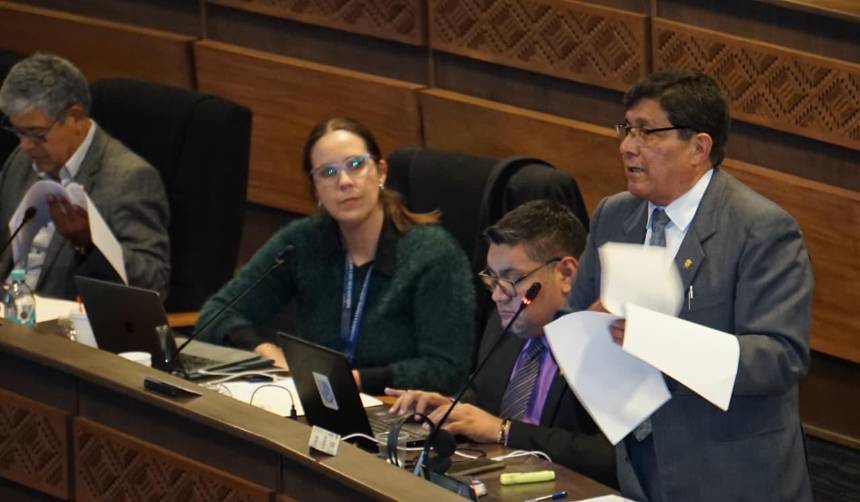 Interpelación: Desacuerdo por dos tercios estanca la votación sobre el ministro Medinaceli