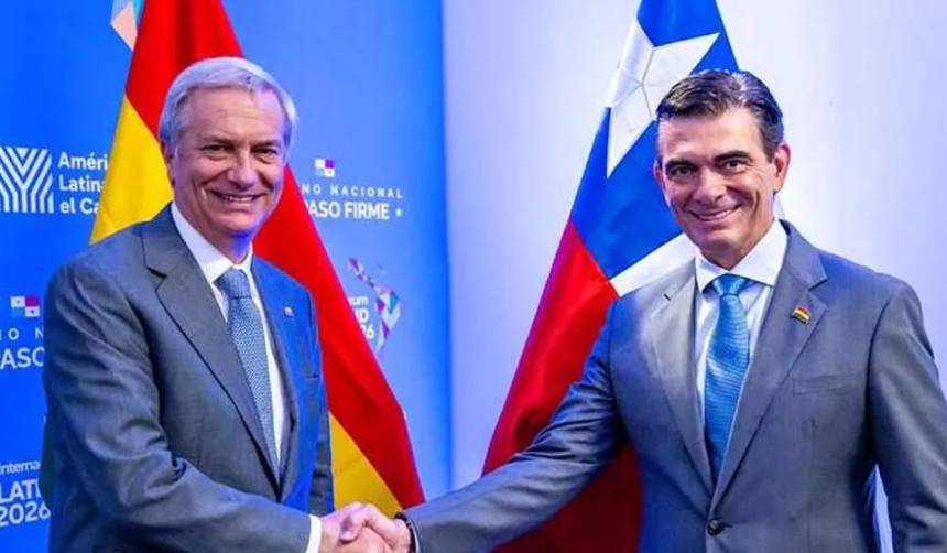 Interconexión, seguridad y oleoducto: Los acuerdos que Bolivia firmará con Chile en la visita de Kast