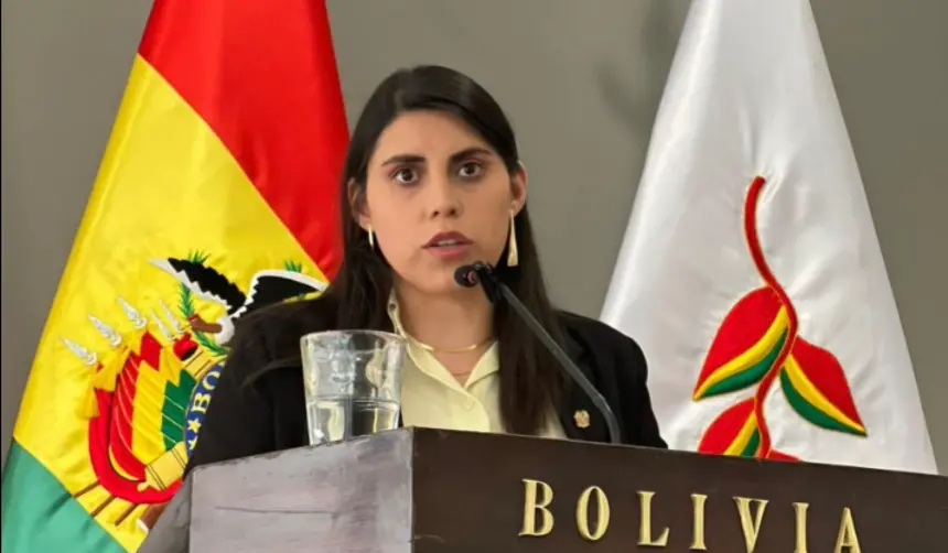 DS 5503: Artículos a modificarse no tocan a fondo la subvención de hidrocarburos, señala viceministra Barrientos