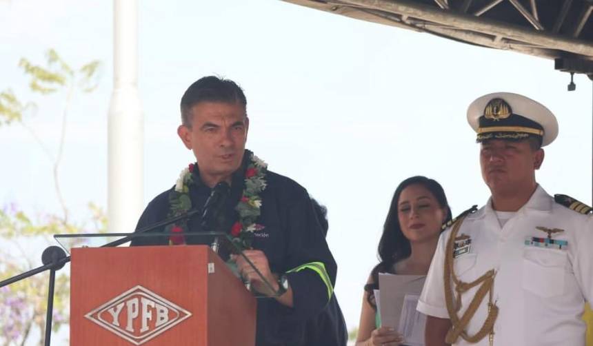 Combustibles: Paz dice que los precios internacionales lo “obligan” a tomar “decisiones difíciles”