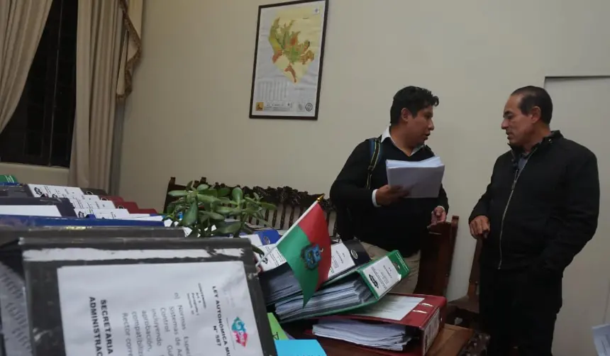 Dockweiler recibe documentación de la Alcaldía de La Paz y advierte sobre información pendiente