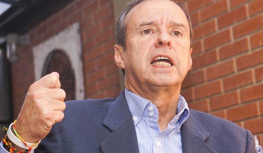 Tuto dice que los avasallamientos “matan la producción” y que debe aplicarse la ley con “mano firme y justa”