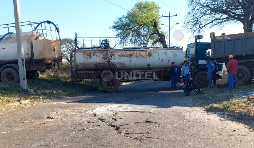 Levantan bloqueo en el vertedero de Santa Cruz; trabajadores dan plazo para el pago de sueldos atrasados