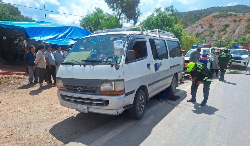 Niño de 4 años fallece atropellado por un minibús en la ruta Cochabamba-Oruro