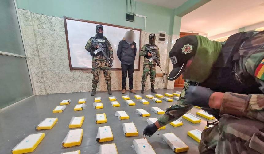 Representante de Naciones Unidas estima que en Bolivia se produce entre 400 a 600 toneladas de cocaína al año