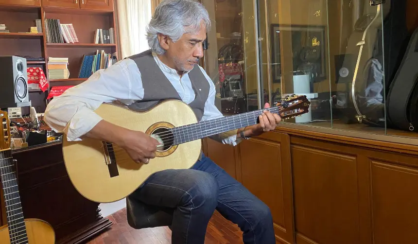 Willy Claure, conocido como el embajador de la cueca, otorga un invaluable aporte a la cultura nacional
