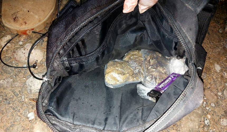 Fiscalía señala que el hombre acribillado en el trópico llevaba marihuana y cocaína dentro de un morral