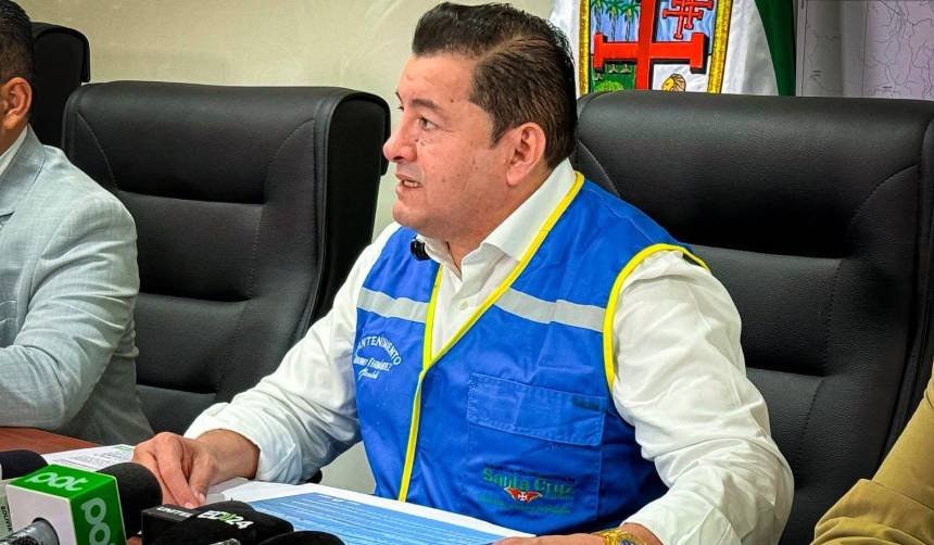 Abogado ante orden de aprehensión: Jhonny Fernández “está en su casa” en la capital cruceña