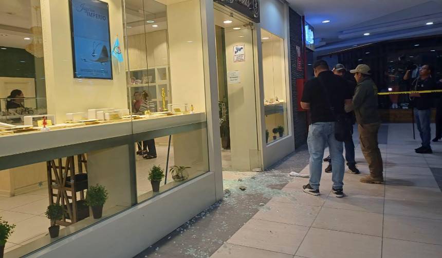 Delincuentes son expertos y estaban seguros que no los capturarían, dice dueña de joyería atracada en Cochabamba
