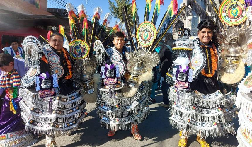 Más de 80 fraternidades participan de la entrada folclórica de Urkupiña; conoce todos los detalles